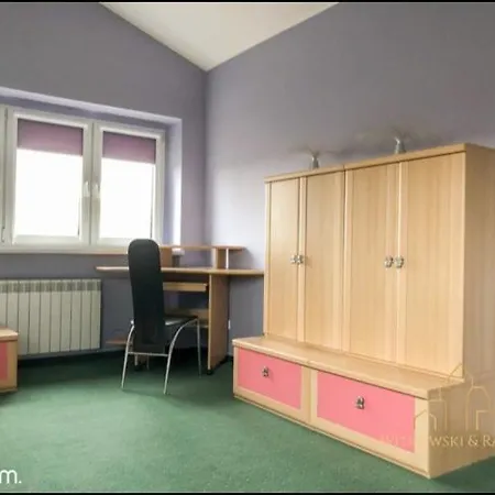 Nocki Guest house *